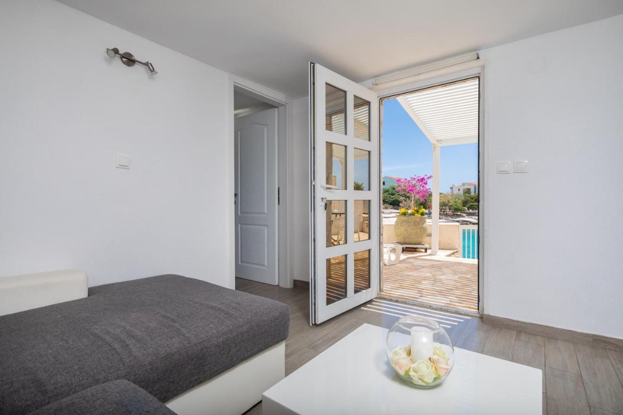 Vila Blanka Apartments روغوزنيكا المظهر الخارجي الصورة